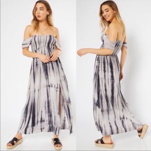 NWOT purple tie dye flutter sleeves maxi dress with slits Medium Large